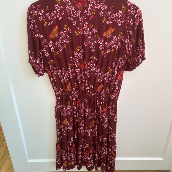 Madewell Ruffle-Wrap Dress in Windowbox Floral - Picture 3 of 3